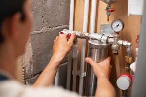 Repairing a hot water system Repairing a hot water system